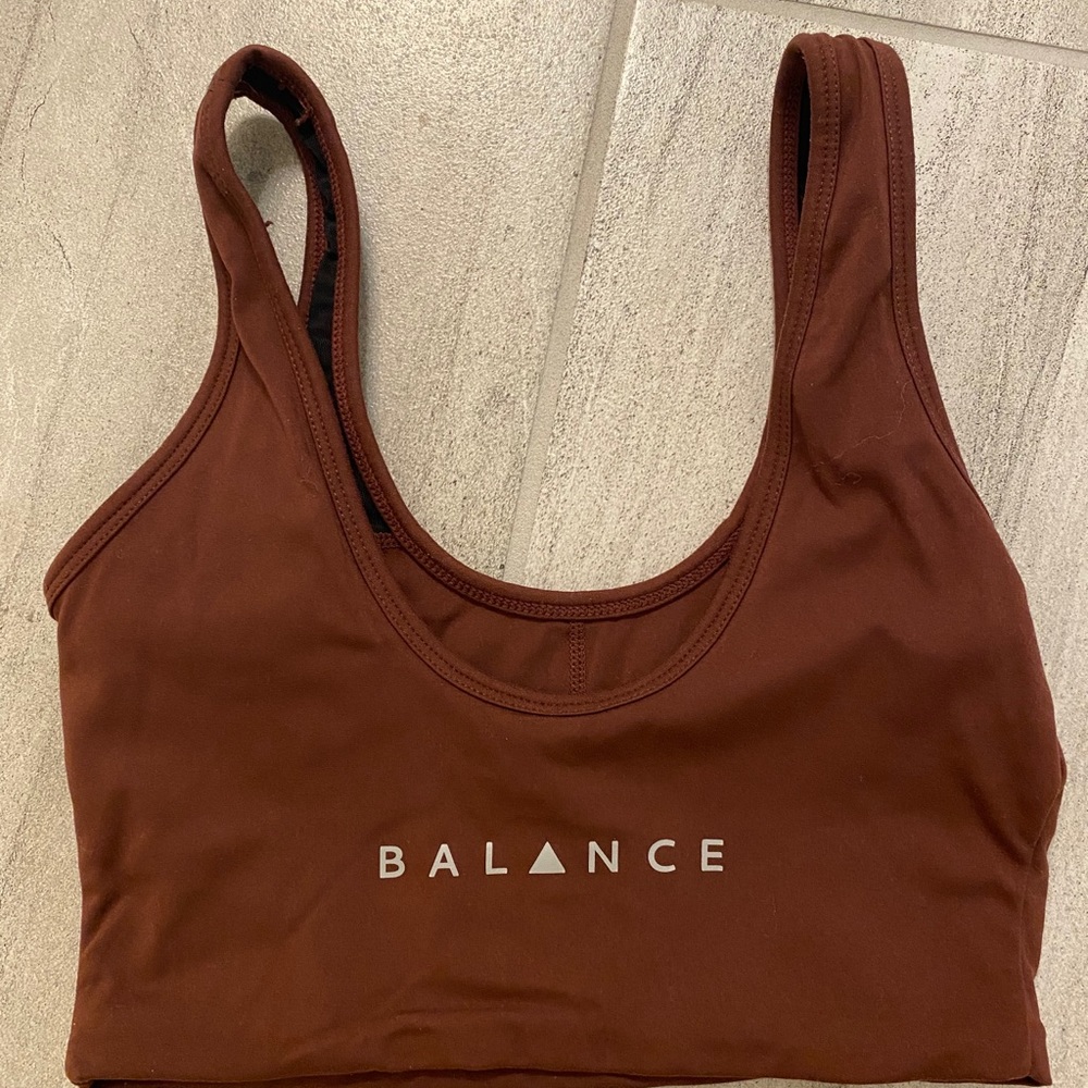 Balance Athletica Kodiak Bra - Picture 2 of 5